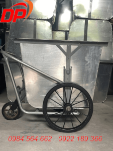 xe thu gom rác 500 lít tôn đẩy tay 3 bánh
